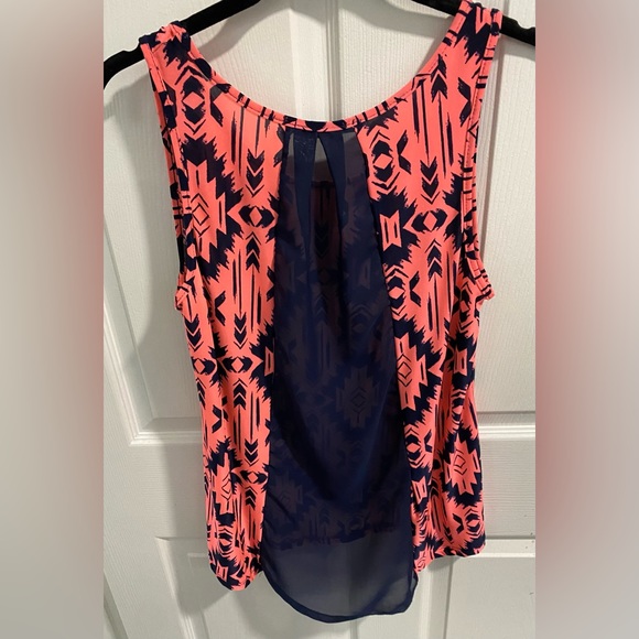 Julie’s Closet Blue & Pink Tribal Print Blouse/Tank. Size L. Sheer back detail. - Picture 2 of 4